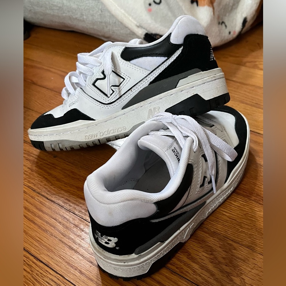 New Balance 550 white/black Rain Cloud Size 5.5 M